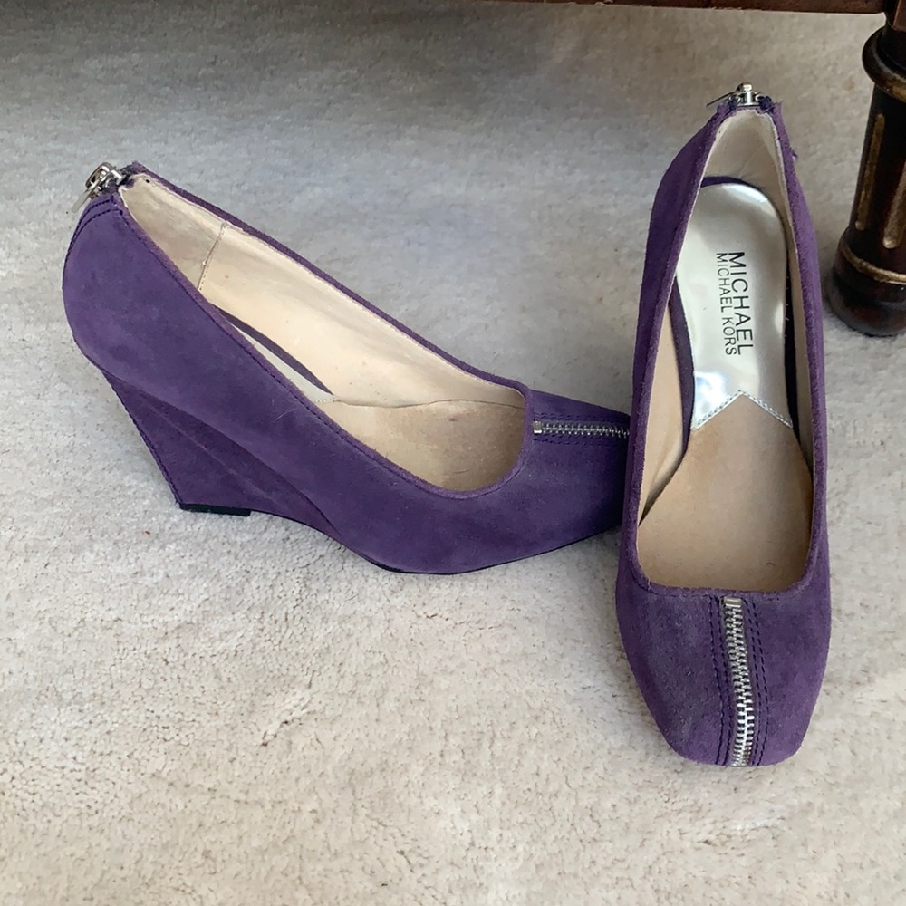 Purple Wedges